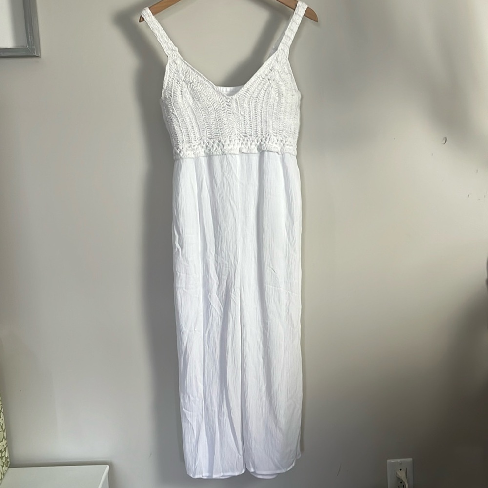 Japna white crochet bodice cotton and viscos cropped leg jump suit size small